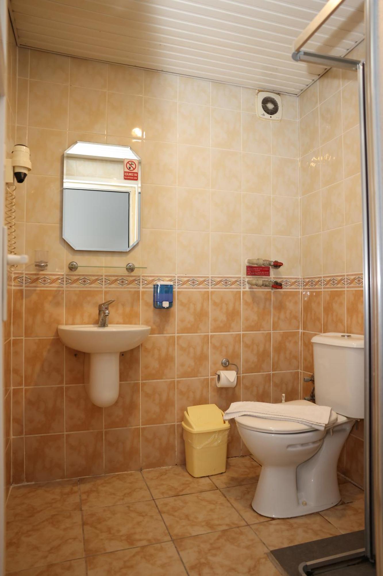 The Time Hotel Adana Esterno foto