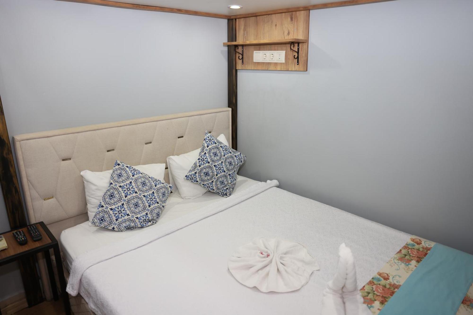 The Time Hotel Adana Esterno foto
