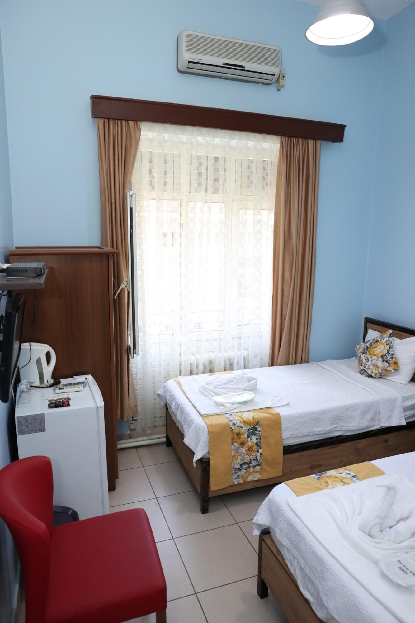 The Time Hotel Adana Esterno foto